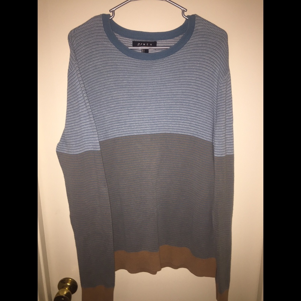 Crewneck sweater